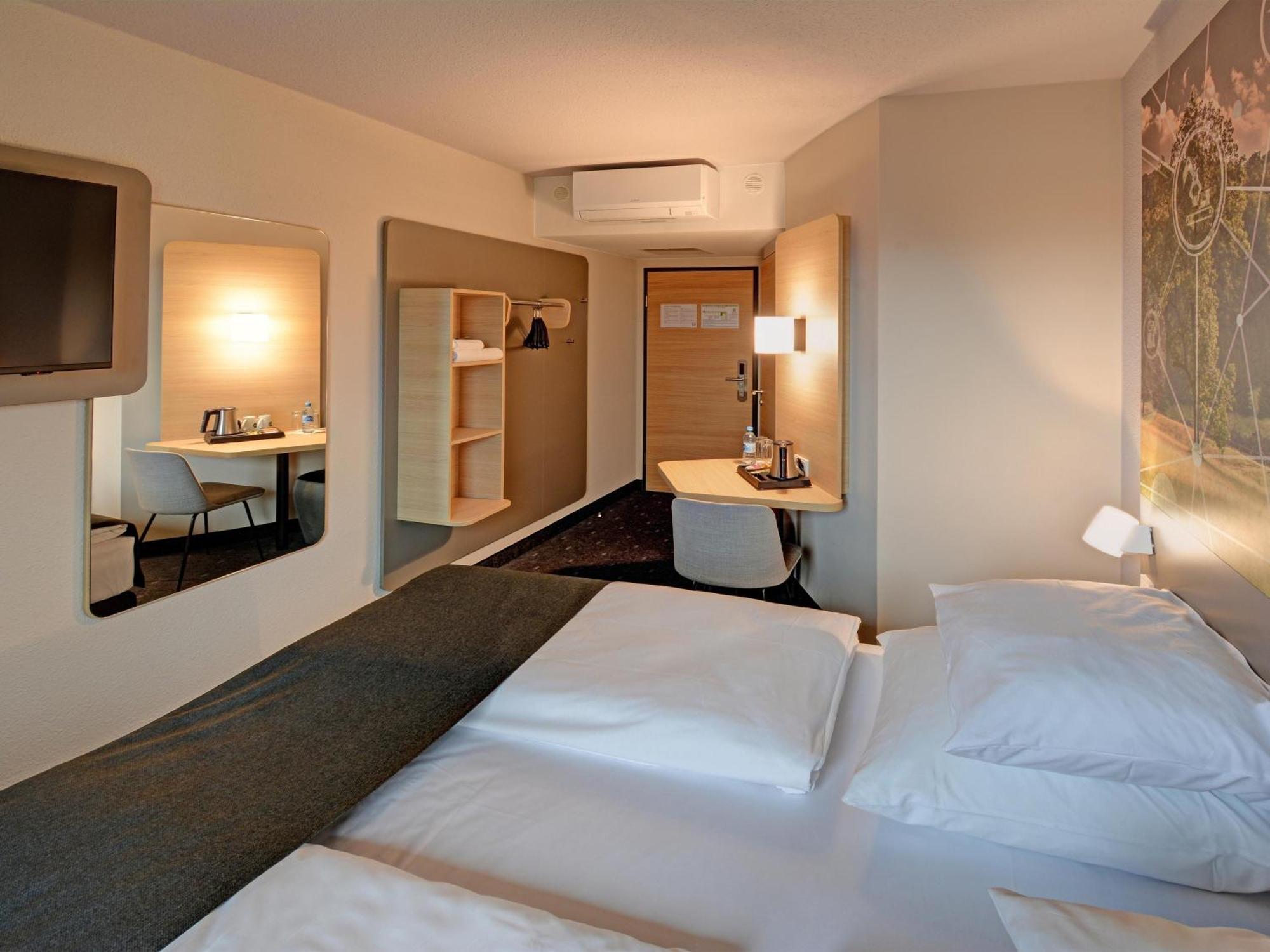 B&B Hotel Kassel-Industriepark מראה חיצוני תמונה